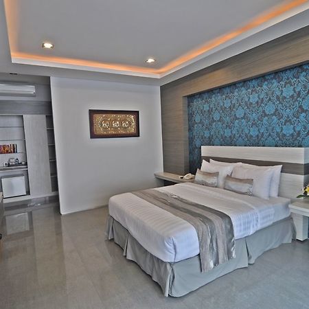 Transera Kamini Legian Hotel Exterior foto