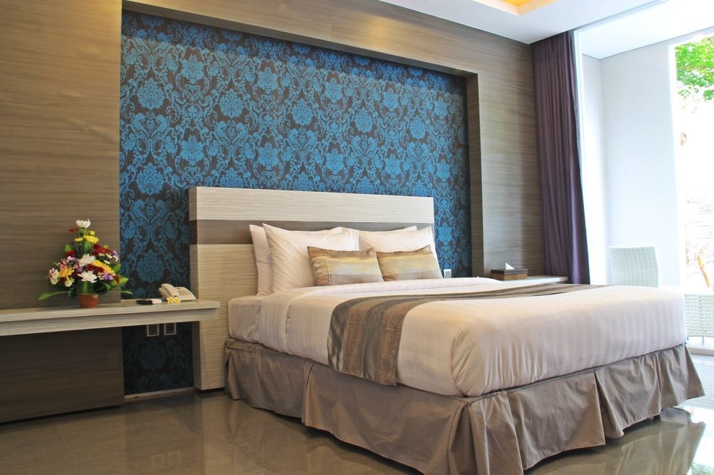 Transera Kamini Legian Hotel Exterior foto